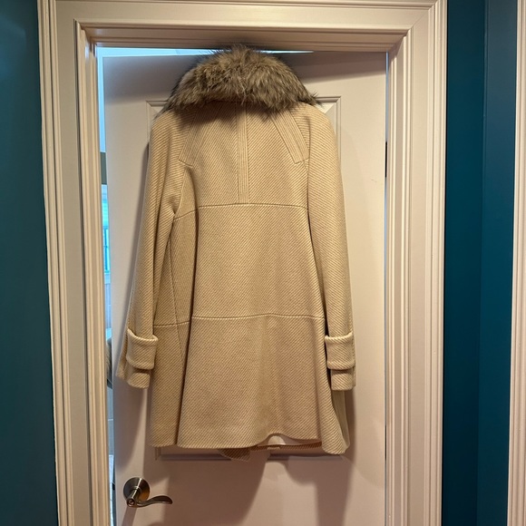 Tory Burch wool coat with detachable fur collar - Picture 2 of 7